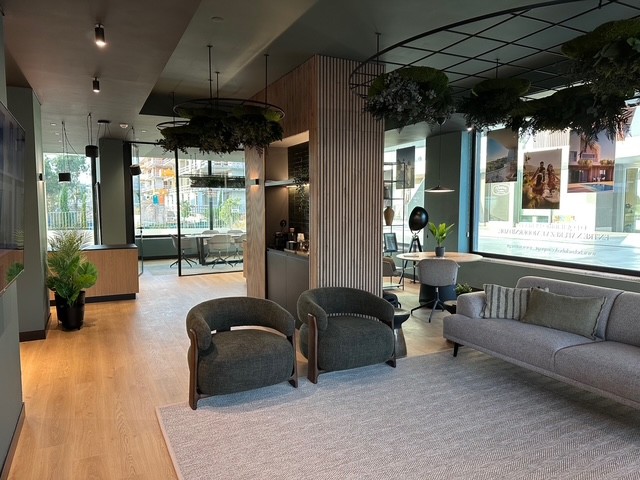 SalesOffice6.jpg